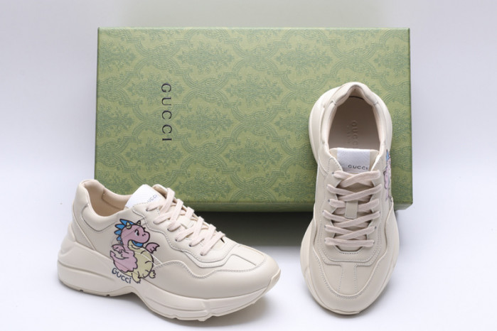 G*u*i* rhyton sneaker