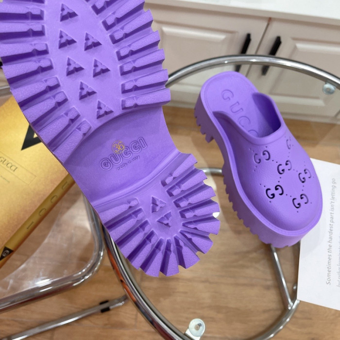 G*u*i* sandal106