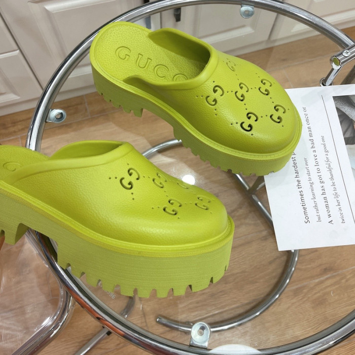 G*u*i* sandal107