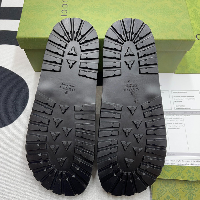 G*u*i* sandal88