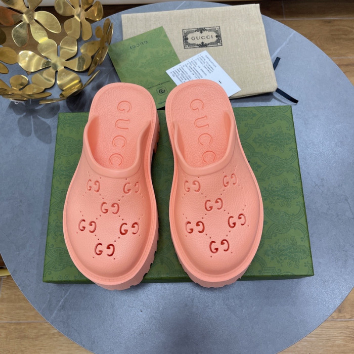 G*u*i* sandal110