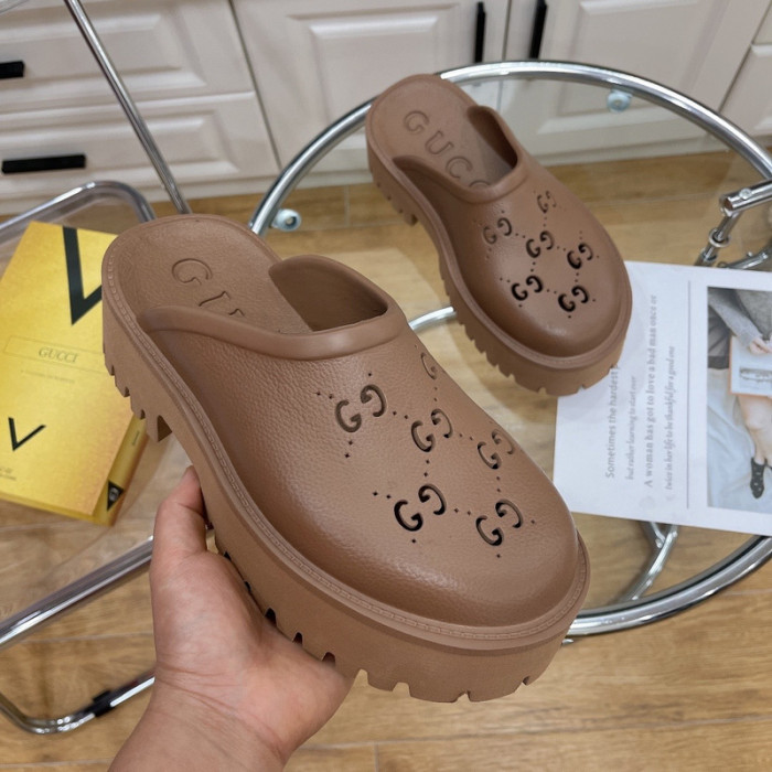 G*u*i* sandal111