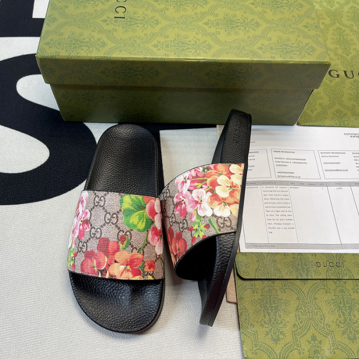 G*u*i* sandal98