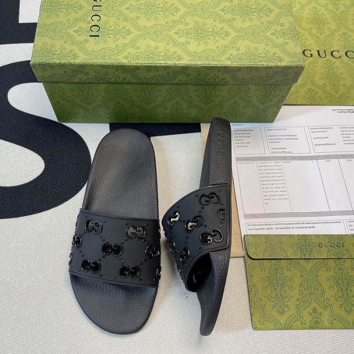 G*u*i* sandal100