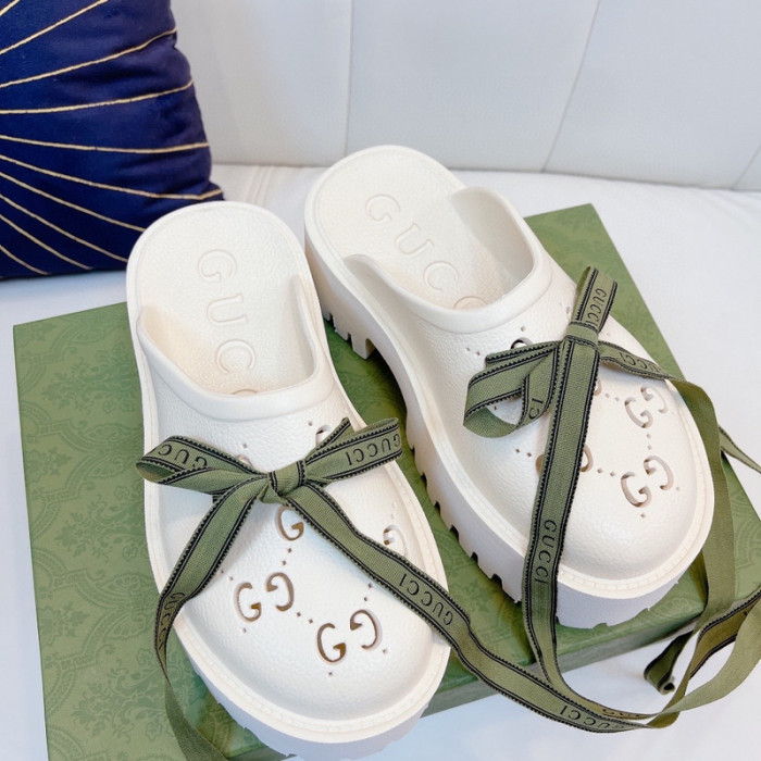 G*u*i* sandal105