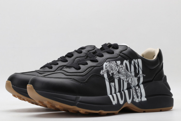 G*u*i* rhyton sneaker