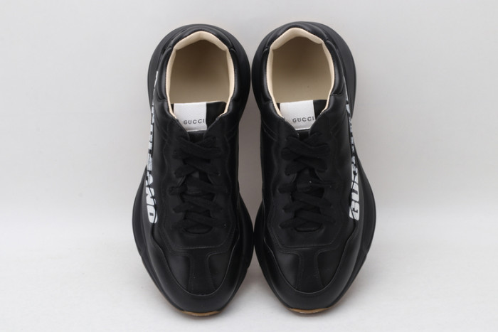 G*u*i* rhyton sneaker