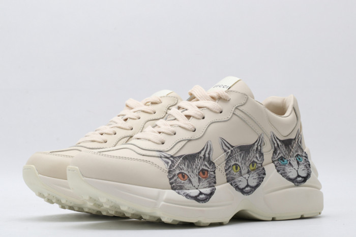 G*u*i* rhyton sneaker