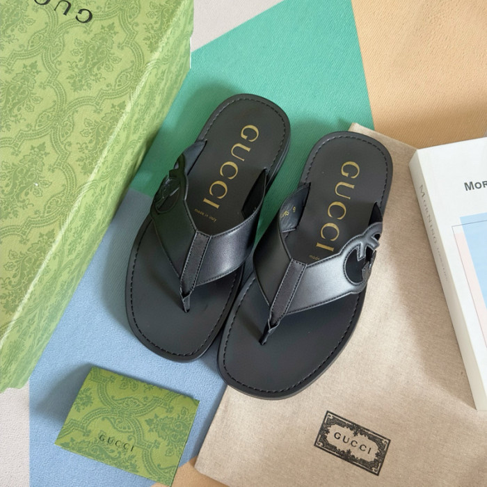 G*u*i* sandal114