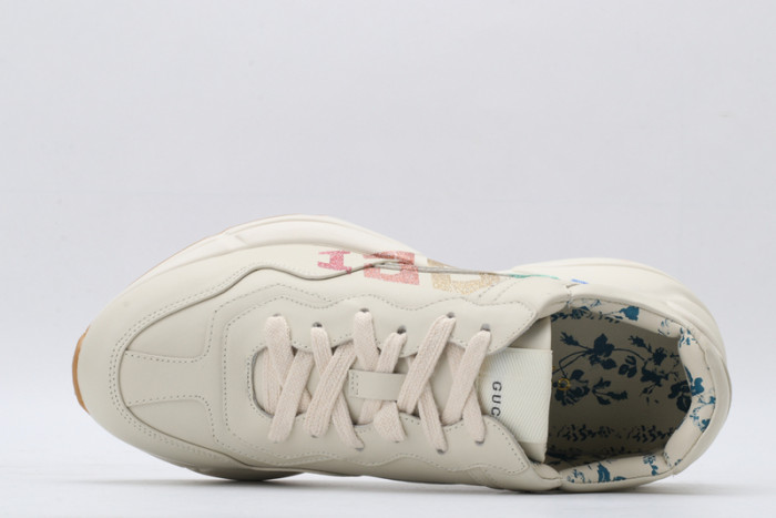 G*u*i* rhyton sneaker