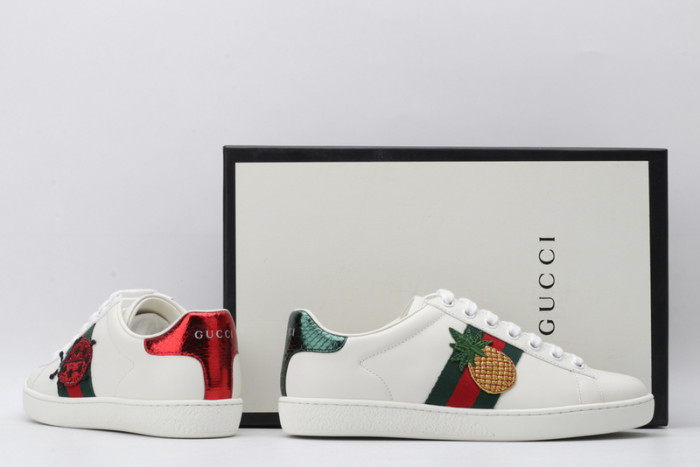 G*u*i* ace sneaker