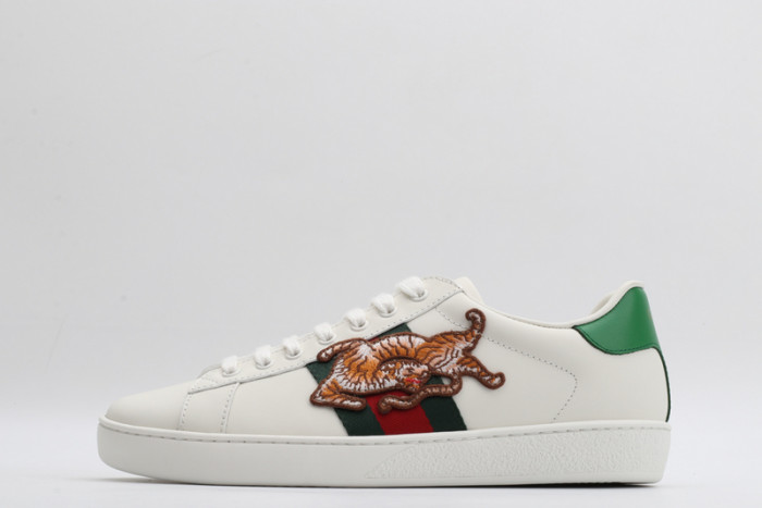 G*u*i* ace sneaker