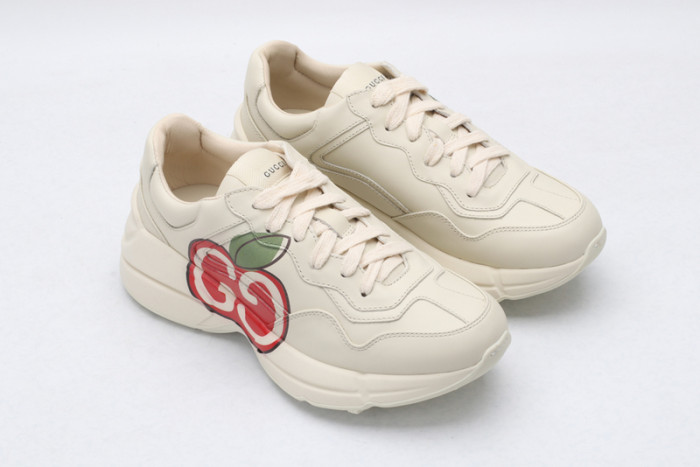 G*u*i* rhyton sneaker