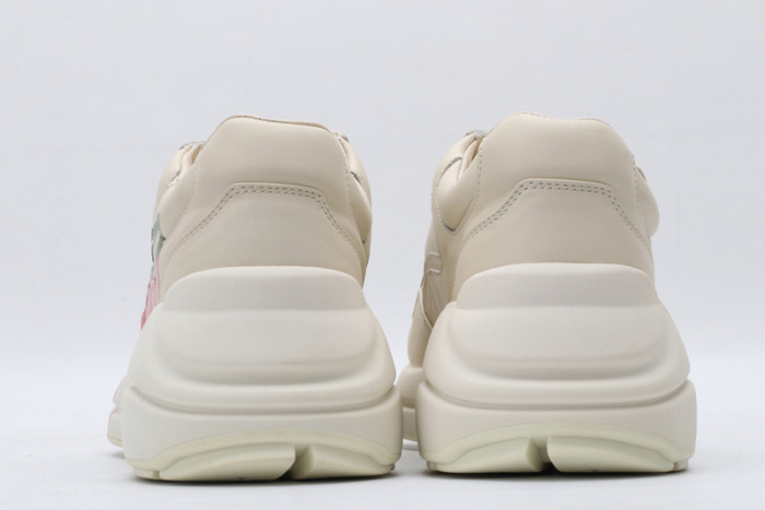 G*u*i* rhyton sneaker