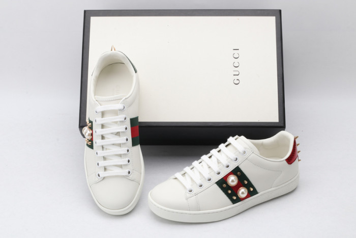 G*u*i* ace sneaker