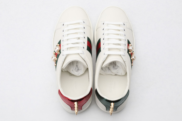 G*u*i* ace sneaker