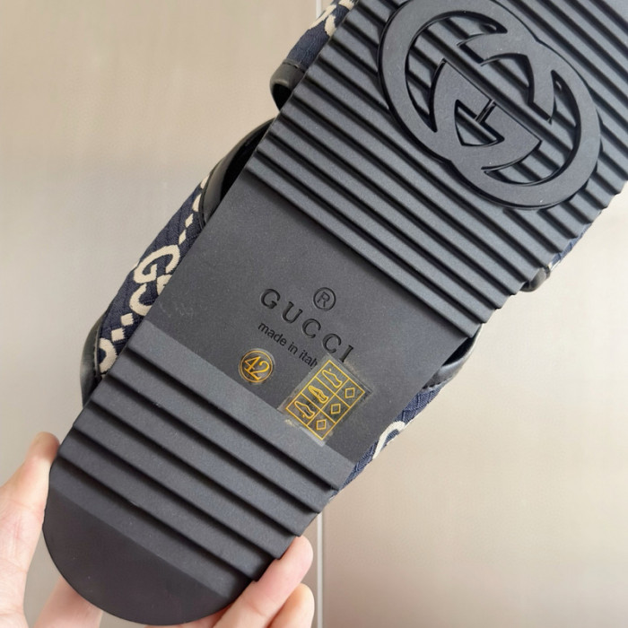 G*u*i* sandal125