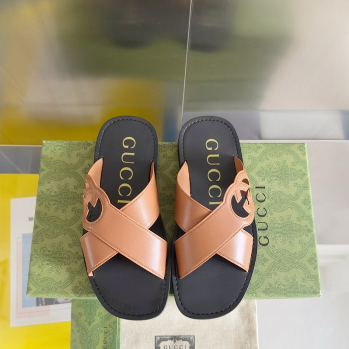 G*u*i* sandal117