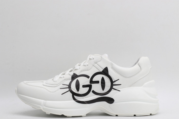 G*u*i* rhyton sneaker