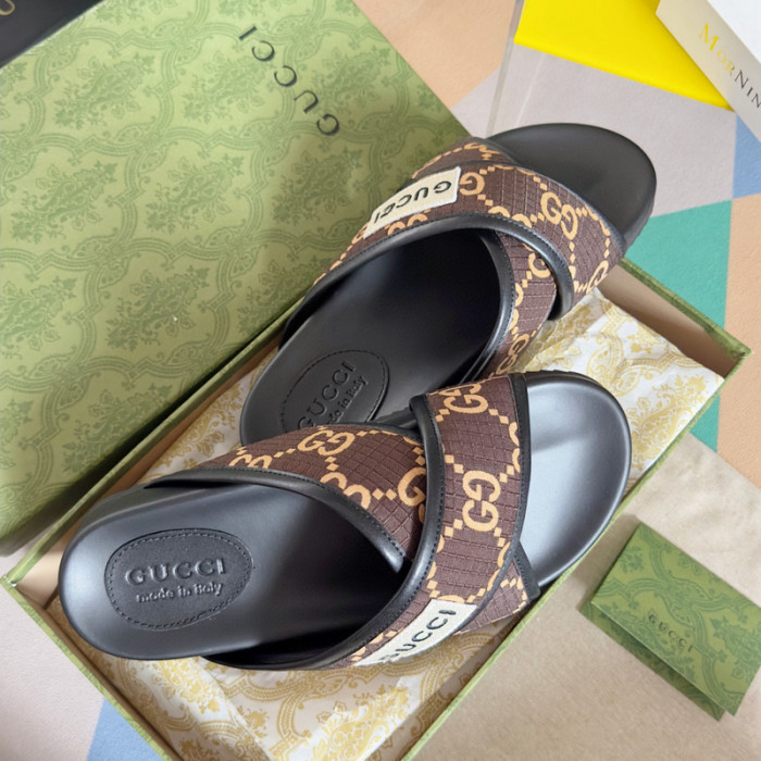 G*u*i* sandal122