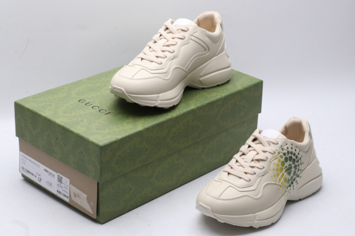 G*u*i* rhyton sneaker