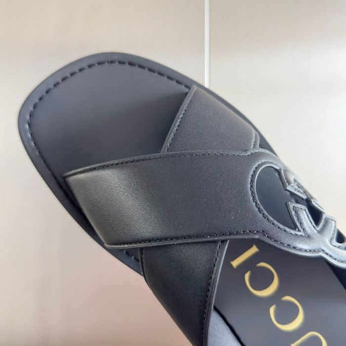 G*u*i* sandal116