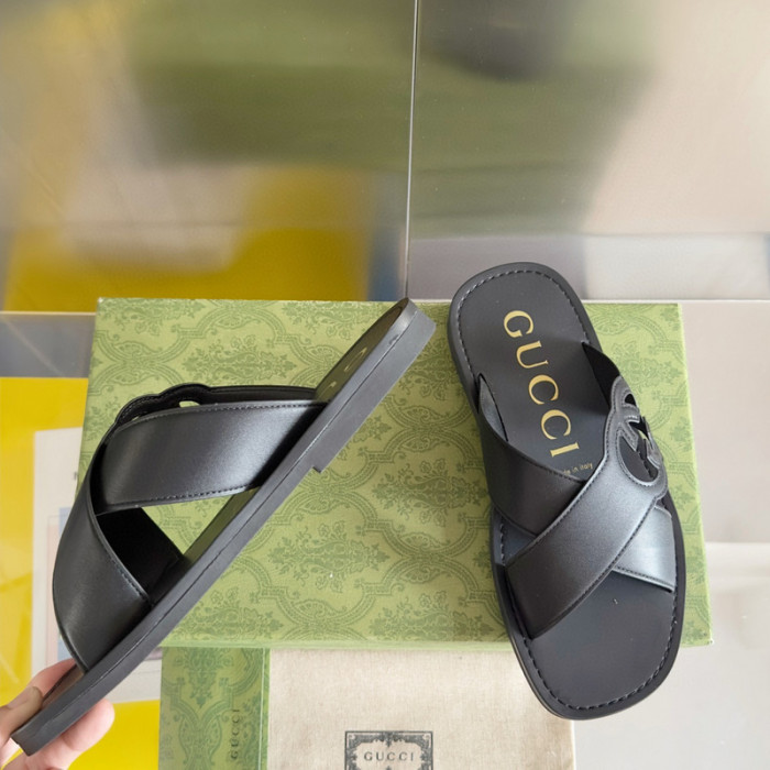 G*u*i* sandal116