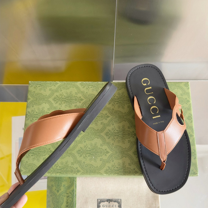 G*u*i* sandal115