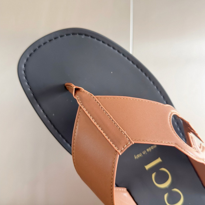 G*u*i* sandal115