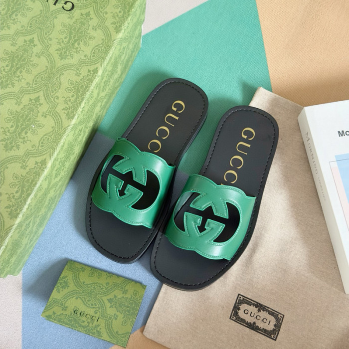 G*u*i* sandal120