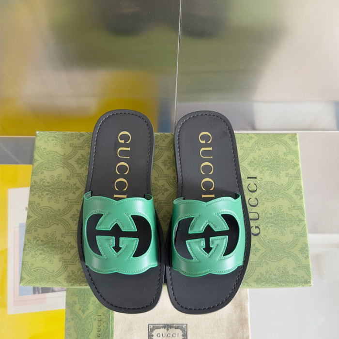 G*u*i* sandal120