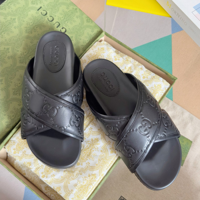 G*u*i* sandal124