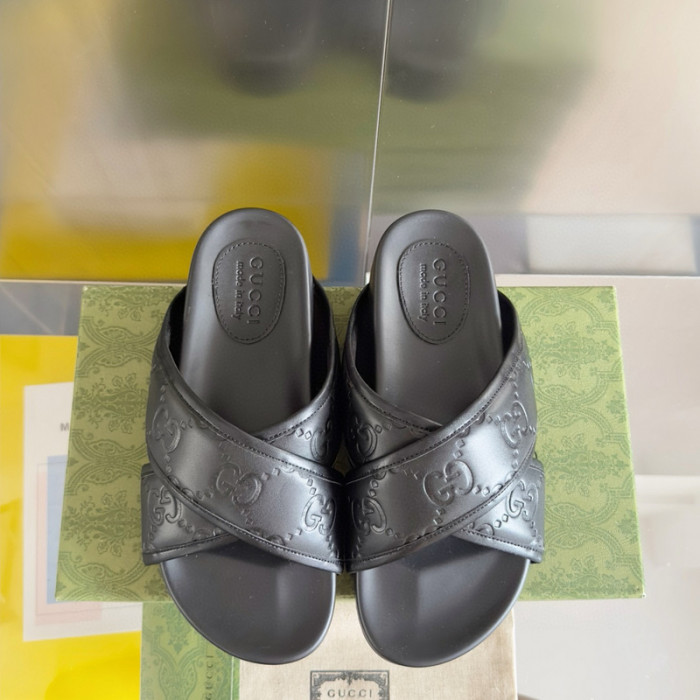 G*u*i* sandal124