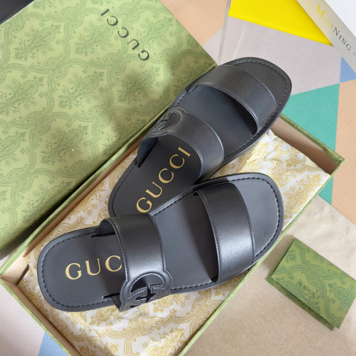 G*u*i* sandal113