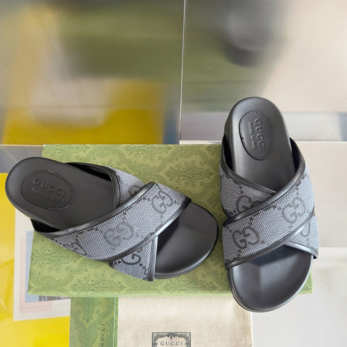 G*u*i* sandal126