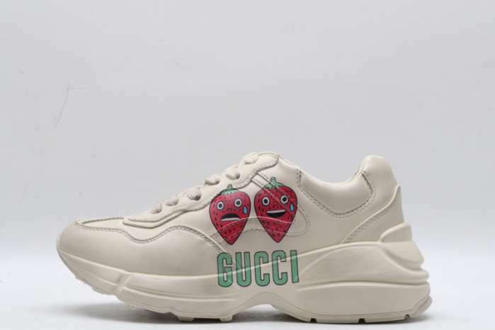G*u*i* rhyton sneaker