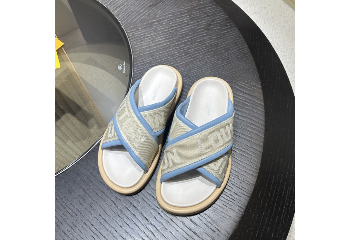 L&V sandal 121