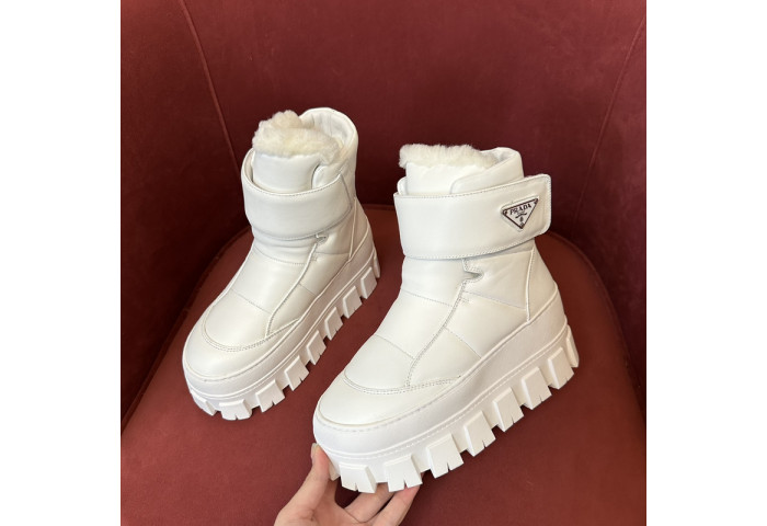 PRAD* boots P128