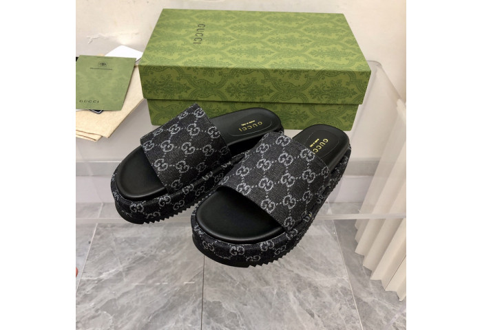 G*u*i* sandal145