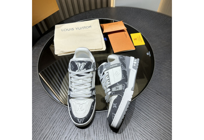 LV snekaers L0000441