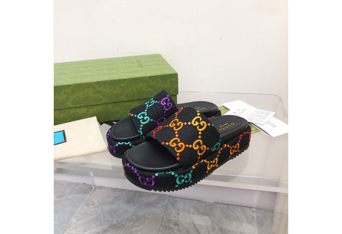 G*u*i* sandal147