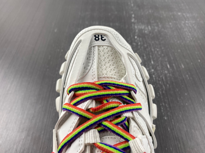 Balenciaga track 8000067