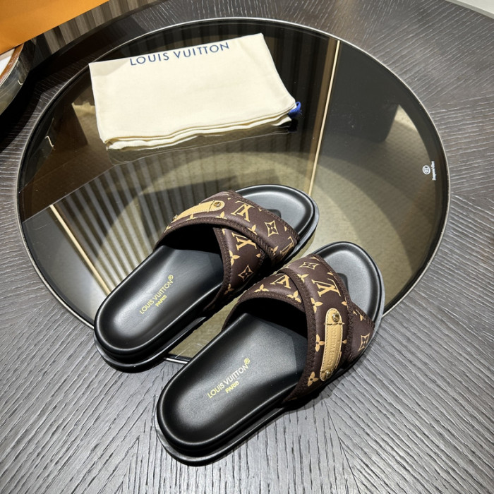 L&V sandal 156