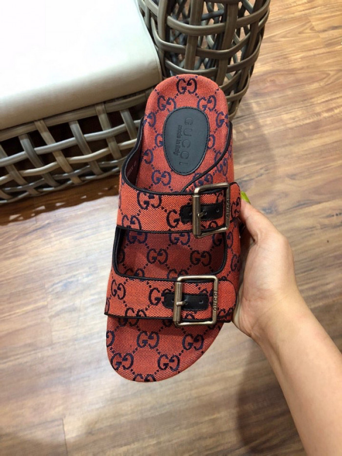G*u*i* sandal139