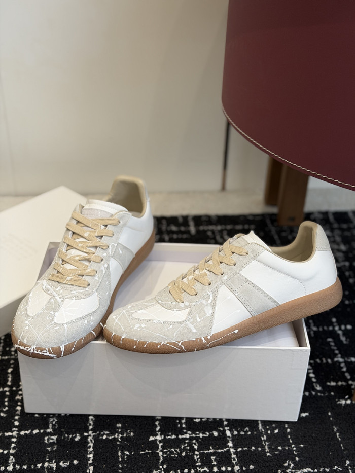 Ma1s0n Marg*e1a CALFSKIN S57WS0378