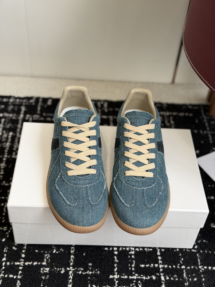 Ma1s0n Marg*e1a CALFSKIN S57WS0390