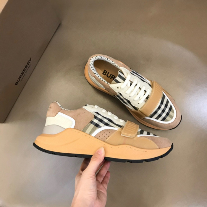 BUR*ERRY SHOES BBY50