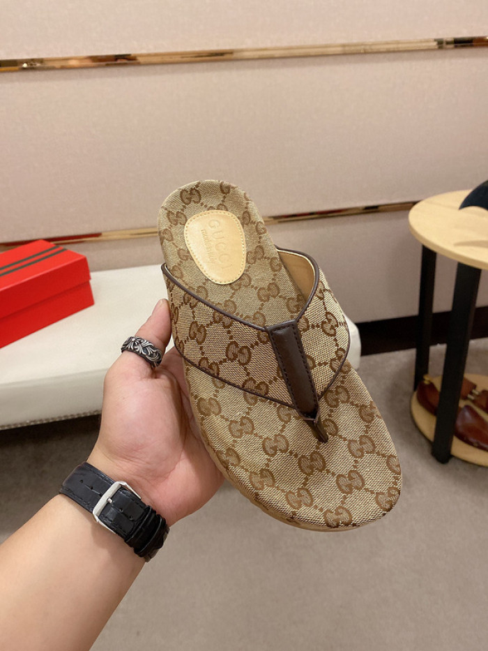 G*u*i* sandal137