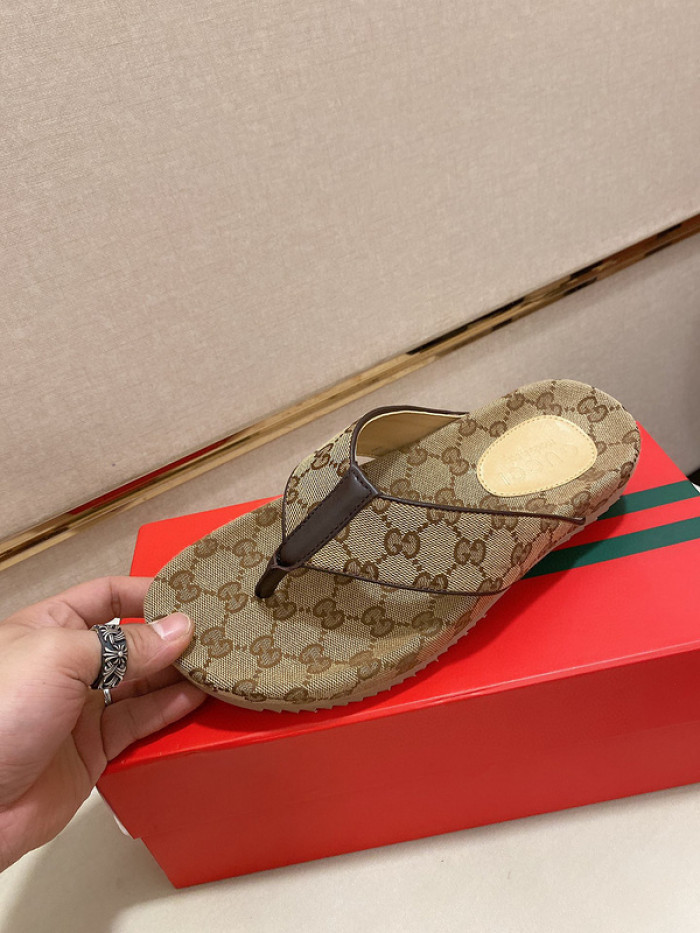 G*u*i* sandal137
