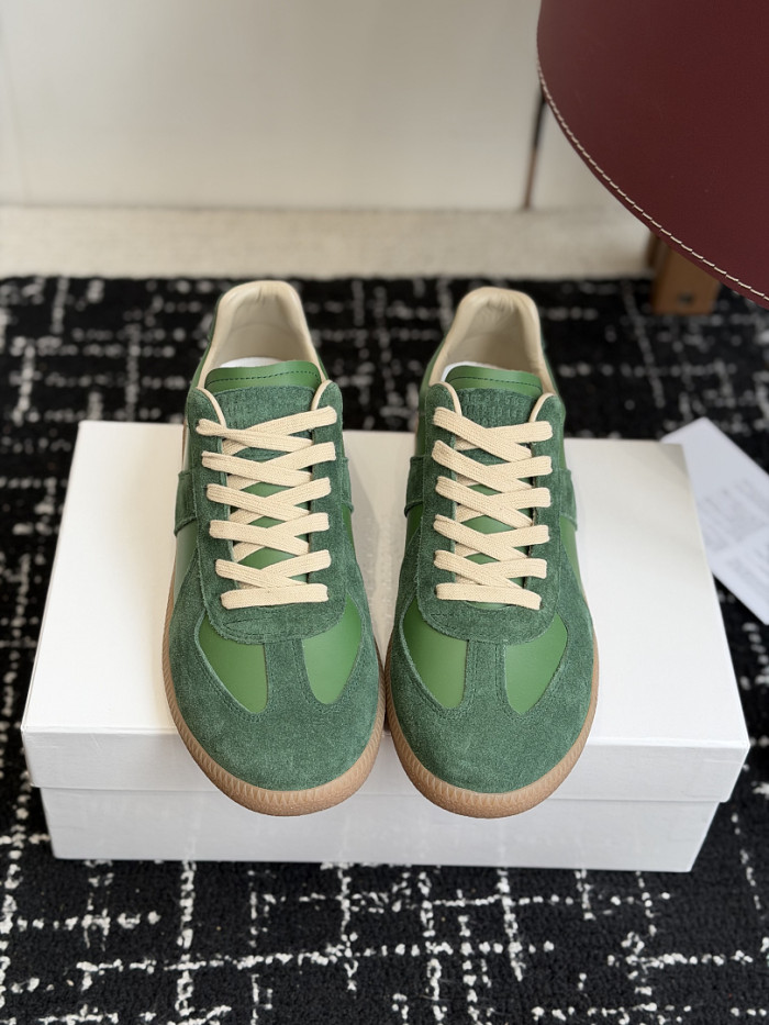 Ma1s0n Marg*e1a CALFSKIN S57WS0386